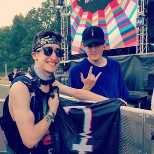 Meet your Posher, Lyle